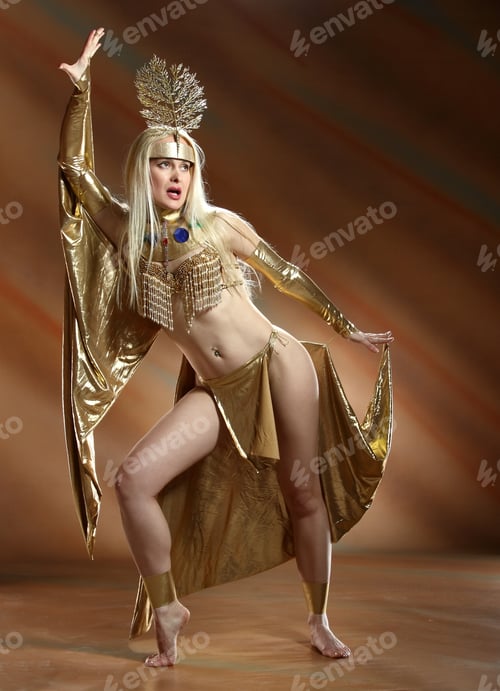 Preview: Sexy Girl In Erotic Dance Costumes