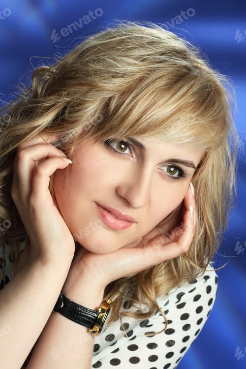 Preview: Portrait Of A Beautiful Woman With Magnificent Hair And Expressive Eyes. Sensitive Lips. Beautiful