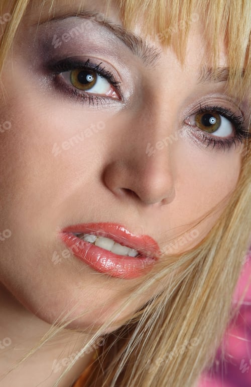 Preview: Portrait Of Beautiful Girl With Blond Hair Luxuriant