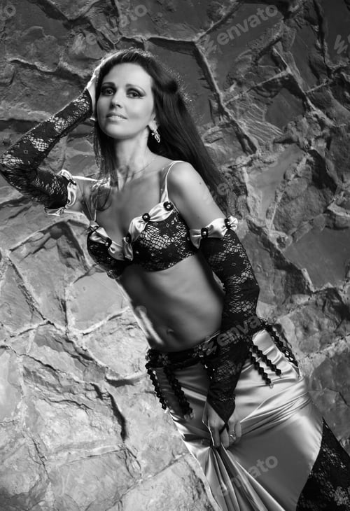 Preview: Arabic Dance Performed By A Beautiful Brunette