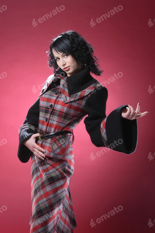Preview: Active, Beautiful Girl In The Studio Shooting