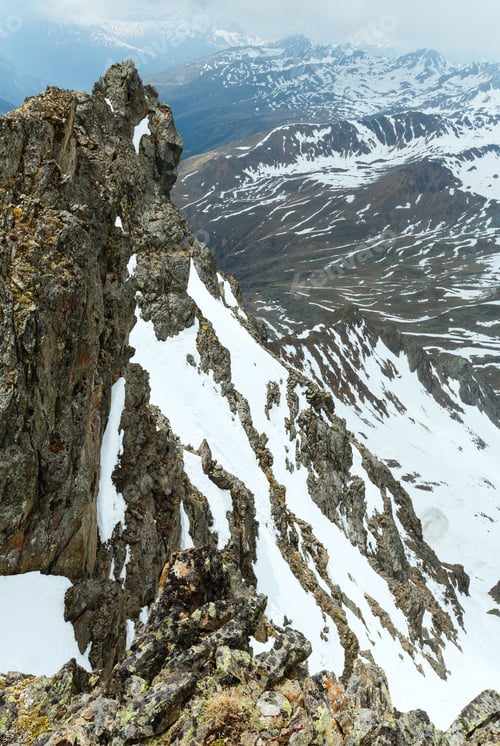 Preview: Overcast Mountain View With Stony Rock Above Precipice (Near Kaunertal Gletscher On Austria-Italy