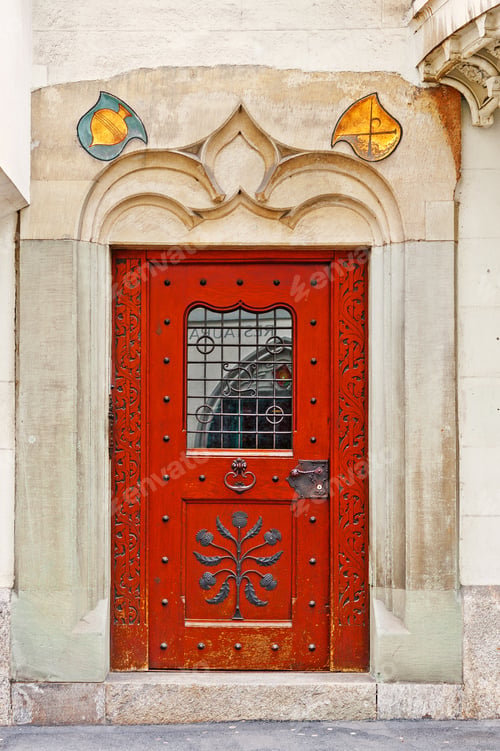 Preview: Solid Wooden Door In The Swiss City