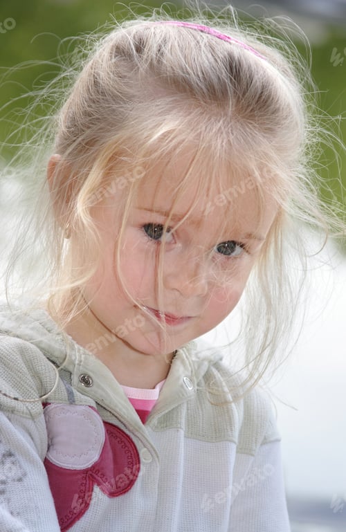 Preview: Beautiful Little Girl With Blond Hair
