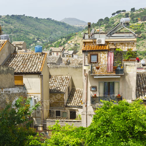 Preview: View To Historic Center City Of Piazza Armerina In Sicily