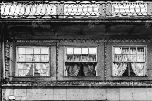 Preview: Traditional Portuguese Facade Sometimes Decorated With Ceramic Tiles Of Azulejo In The Historical