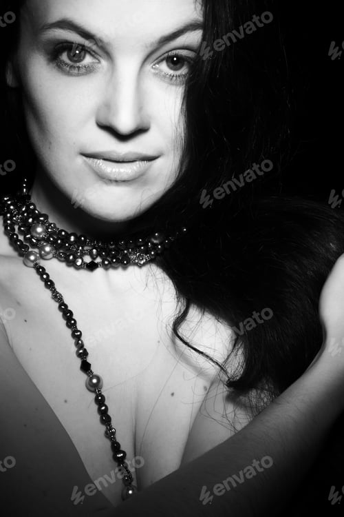 Preview: Black And White Portrait Of Beauty Girl
