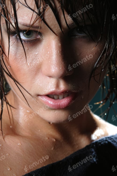 Preview: Portrait Of A Young Girl In The Rain