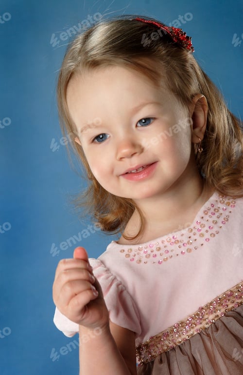 Preview: Beautiful Little Girl In The Studio Shooting
