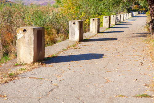 Preview: Alley In The Autumn . Walking In The Fall Park