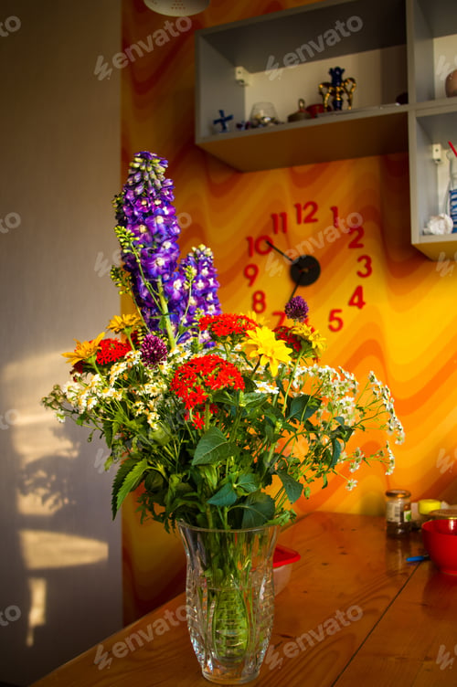 Preview: A Colorful Bouquet Of Bright Spring Flowers Of Various Types, Close-Up