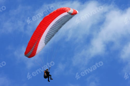 Preview: Paraglider