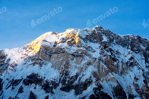 Vorschau: Morgendlicher Blick auf den Mount Annapurna I vom Annapurna Base Camp aus, rund um den Annapurna Circuit Trekkingpfad
