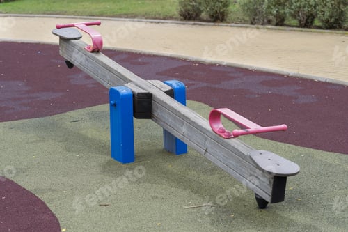 Preview: Seesaw.