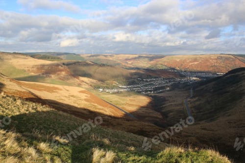 Preview: Valley In Wales
