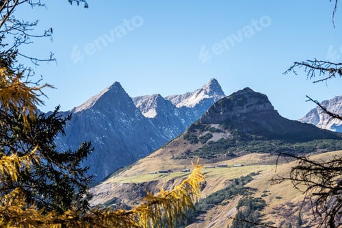 Preview: Austria, Greater Ahornboden In Autumn