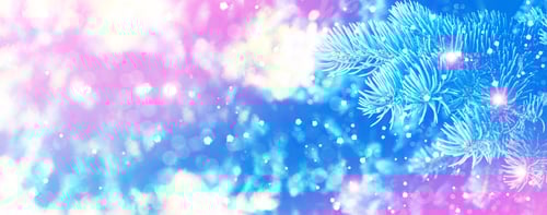 Visualização: Floresta congelada de inverno com árvores cobertas de neve. Galho de pinheiro. Fundo desfocado de Natal
.