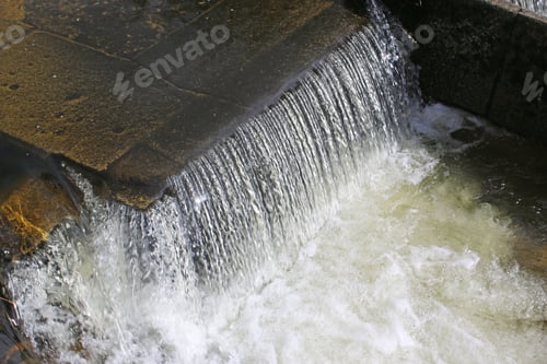 Preview: Weir On The River Tavy In Tavistock, Devon