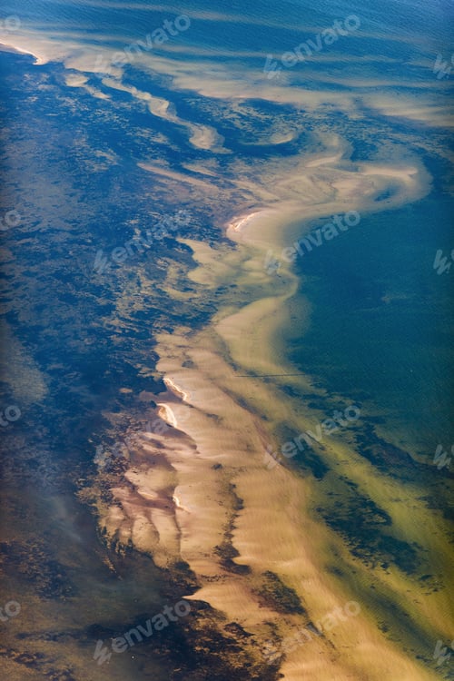 Vista previa: Aerial View Over The Coast Of Saaremaa Island