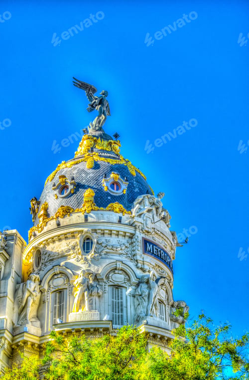 Preview: Metropolis Building In Madrid, Spain