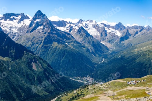 Preview: View In The Mountains, Dombay
