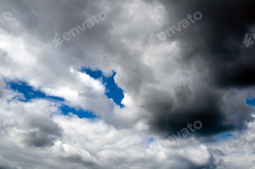 Preview: Overcast Background Dramatic,Wallpaper