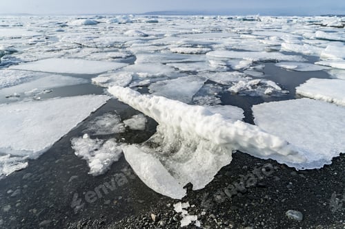 Preview: Views Around A Glacier Lagoon Iceland, Northern Europe In Winter With Snow And Ice