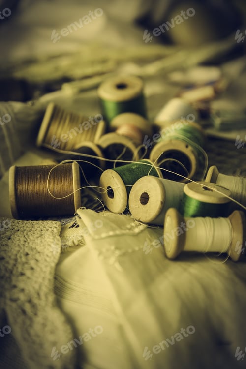 Preview: Old Sewing Threads, Objects For Sewing Clothes