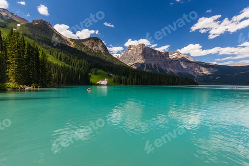 Preview: Emerald Lake In The Yoho National Park Canada