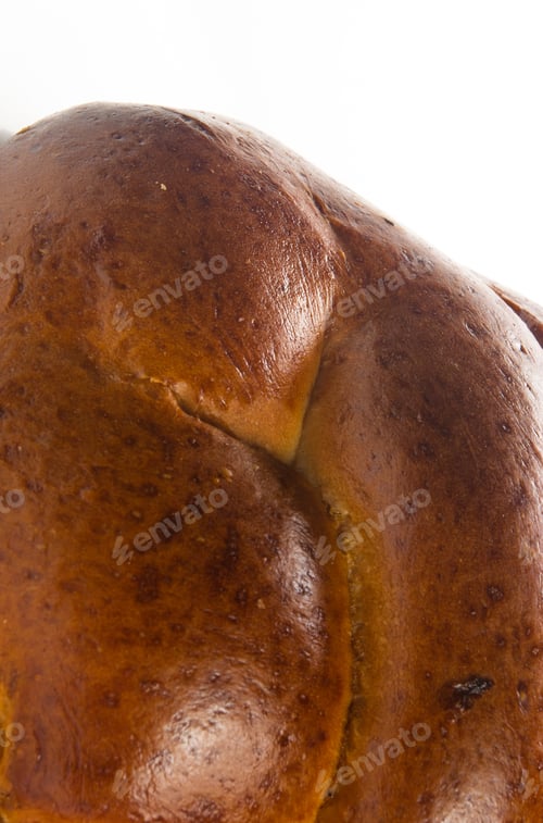 Preview: Chunks Large Braided Loaf On White Background