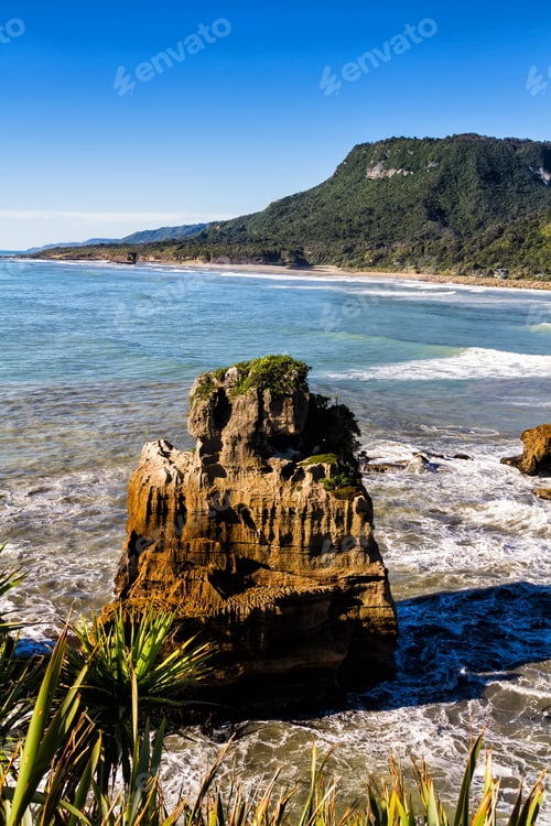Preview: Punakaki Pancake Rocks In Paparoa National Park, West Coast, South Island, New Zealand