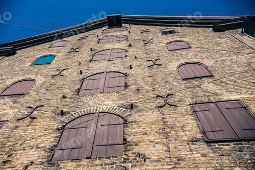 Preview: Traditional Scandinavian House: Brick Wall With Wooden Windows, Sweden