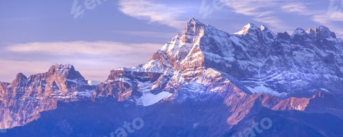 Vorschau: Panoramablick auf die Dents Du Midi in den Schweizer Alpen, Kanton Waadt
