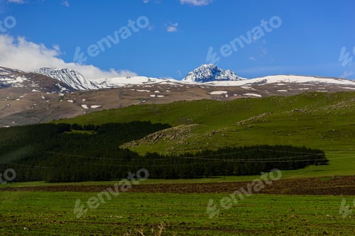 Preview: Beautiful View Of Mount Aragats, Armenia