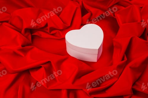 Preview: Love Card. White Heart On A Red Fabric