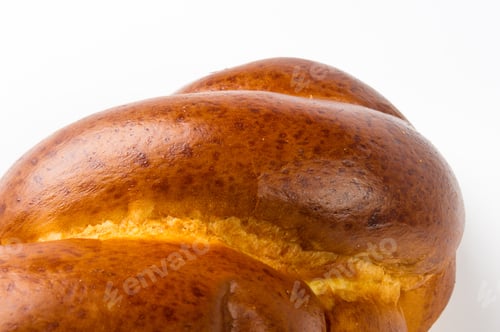 Preview: Chunks Large Braided Loaf On White Background