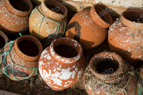 Preview: Earthenware Pots Tied Together With String To Use For Catching Octopus
