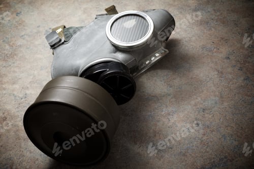 Preview: Retro Gas Mask Close Up