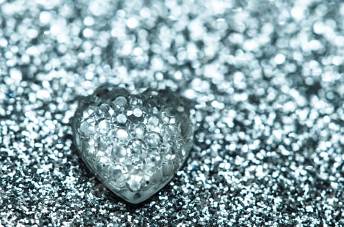 Preview: Heart On Shiny Background Image