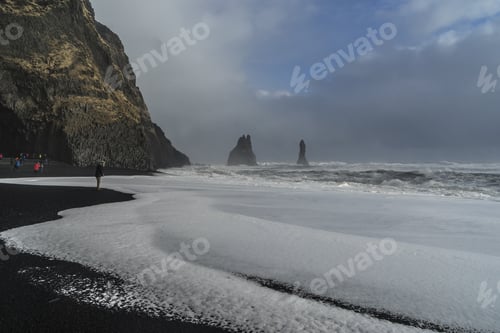 Preview: Reynisdrangar Sea Stacks From Beach - Views Around Iceland, Northern Europe In Winter With Snow And