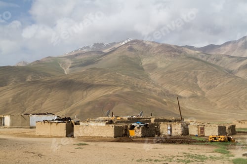 Preview: Old Car Body Rusting In The Pamir Mountains, Tajikistan, Central Asia
