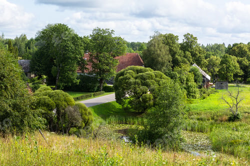 Preview: House By The Pond In The Countryside