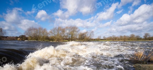 Preview: Fast Flowing River