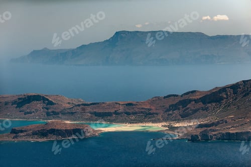 Vorschau: Luftaufnahme über die Lagune und den Strand von Balos (Kreta, Griechenland)