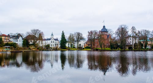Preview: View Of Villas Situated On The Shore Of Heiliger See In Potsdam, Germany.
