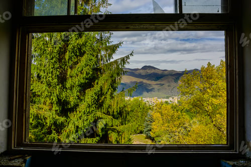 Preview: View From The Broken Window, Armenia