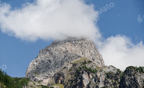 Preview: Epic Mountain Peaks