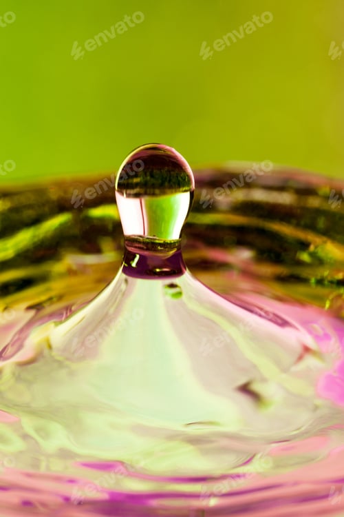 Preview: Colorful, Abstract Composition With Water And Water Drops