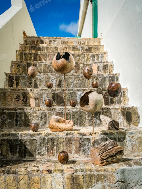 Preview: Lamps Carved Out Of Calabash Fruit On The Island Of Curacao