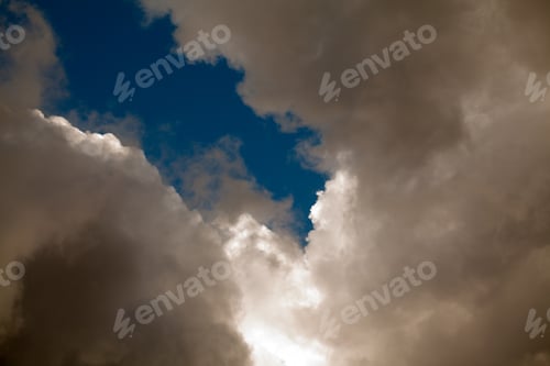 Preview: Beautiful, Dramatic Clouds And Sky